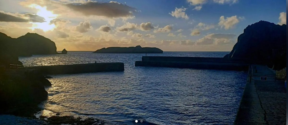 LizardRNLI's tweet photo. The RNLI Mullion Island Open Water Swim is a one mile open water sea swim around the Mullion Island on the Lizard Peninsula, Cornwall. All money raised will go towards supporting our Volunteer Lifeboat Crews and Seasonal Lifeguards.
https://t.co/NSmn1mZbrF https://t.co/w7dE5DTGcX