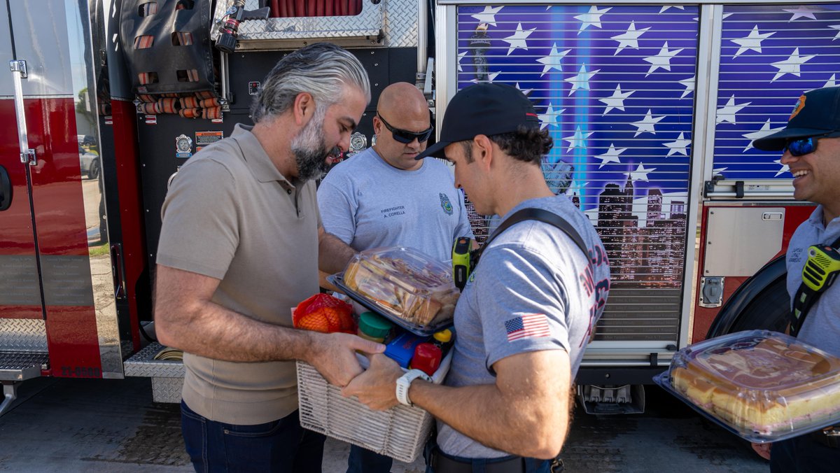 Miami-Dade Fire Rescue tweet media