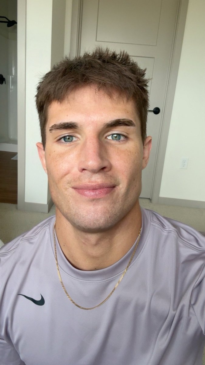 joeywstoll tweet media