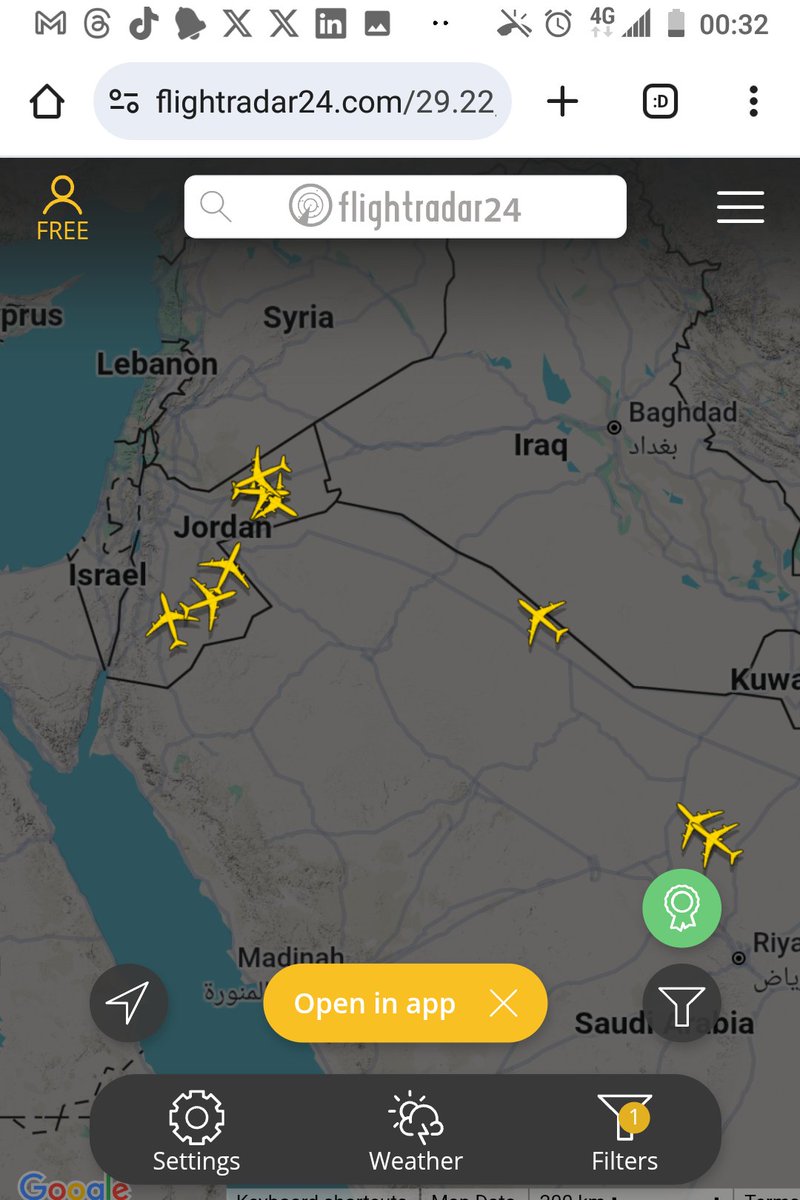 CraigPolley1's tweet photo. @MiddleEast_ar @flightradar24 A lot of gas stations to open a waterway https://t.co/CJfvNoh6Eu