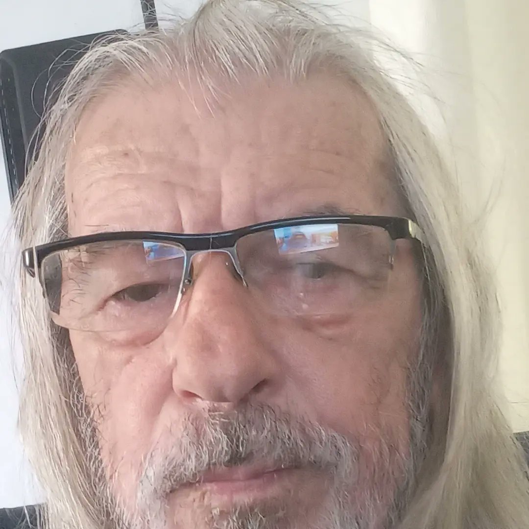 Paul tweet media