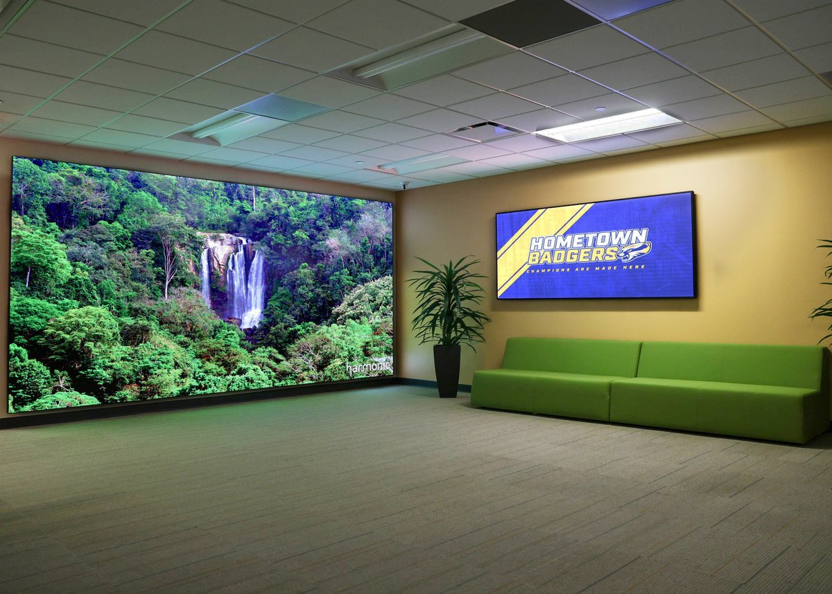 Sharp Business USA tweet media