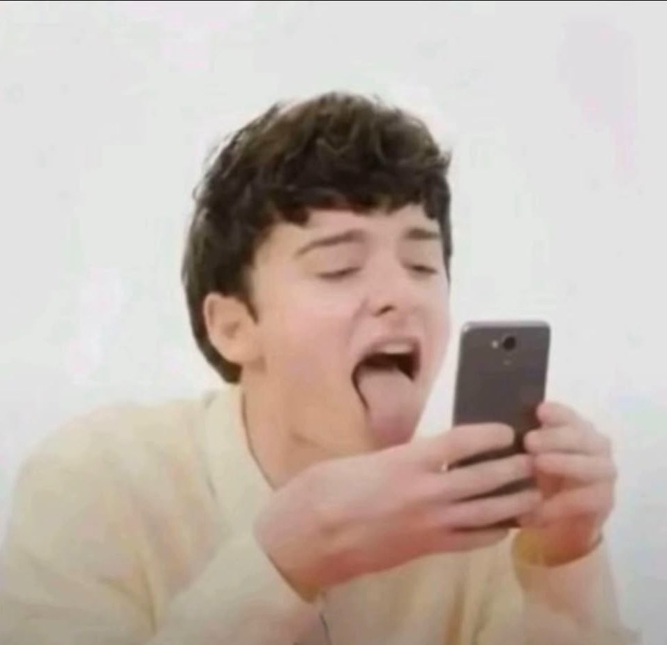 alé tweet media
