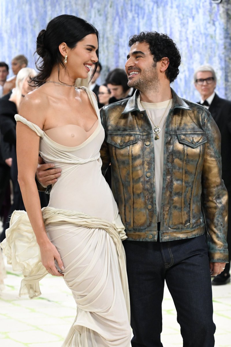 21metgala's tweet photo. Kendall Jenner and Zac Posen attend the 2026 Met Gala. https://t.co/wzJC7Lnlb3