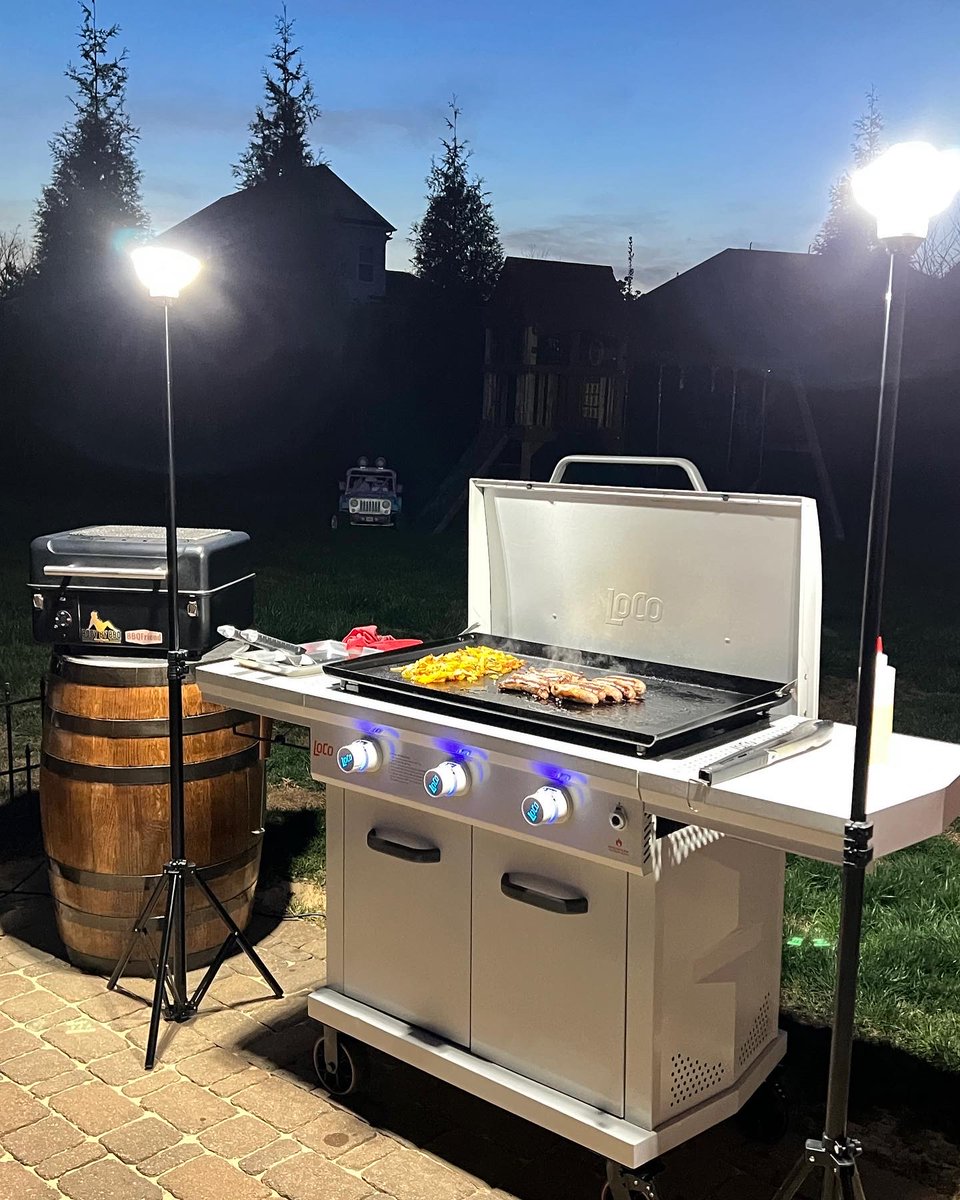 bbqfriend's tweet image. Late night sausage and peppers on the griddle!

You can find the Devos Light Ranger Lights here and get 10% off: f.mtr.cool/ojmhlftpyu

#bbq #griddle #italian #bbqfriend