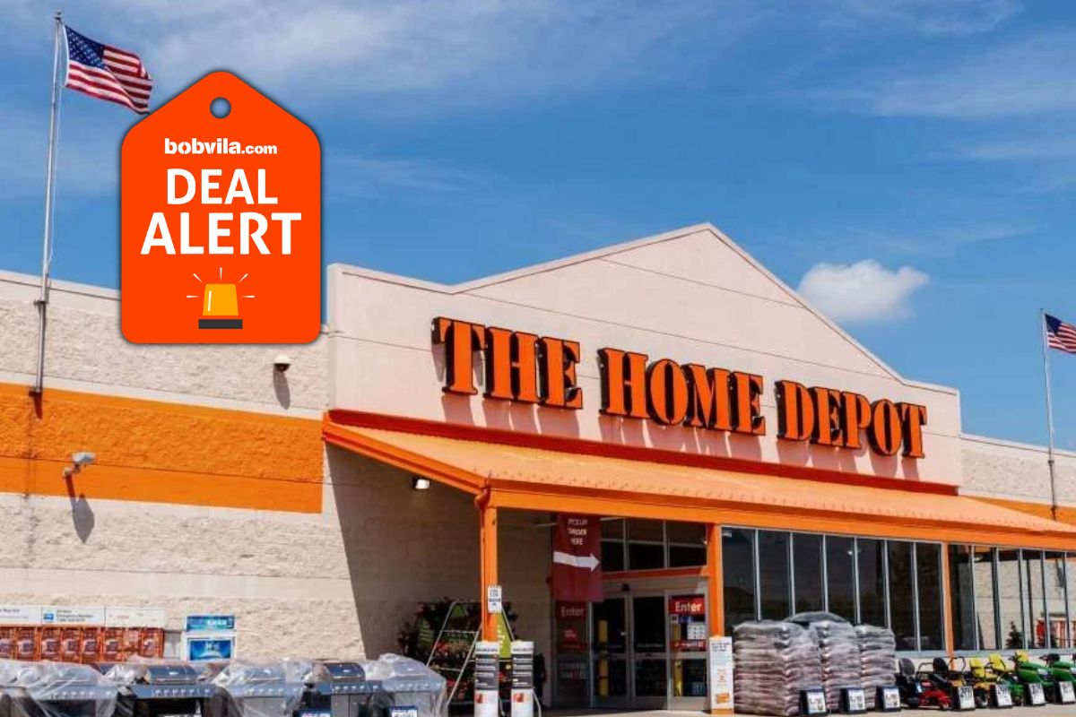 Home Depot is discounting Ryobi’s 40V outdoor power lineup, with deals on mowers, hedge trimmers, chainsaws, and combo kits that make gas tools easier to replace. trib.al/eZ4tEeQ