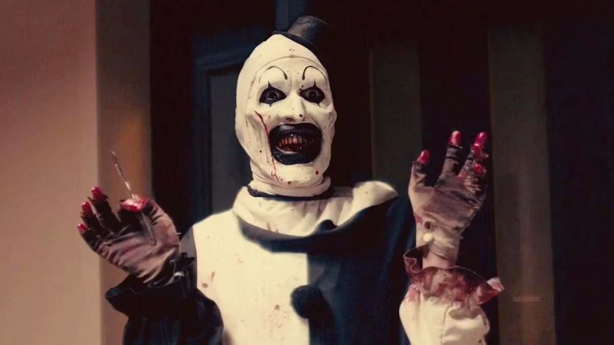 Drop your favorite scary movie or spooky games below...