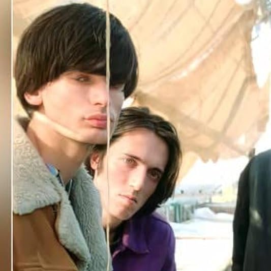 Daily Colin and Jonny Greenwood! tweet media