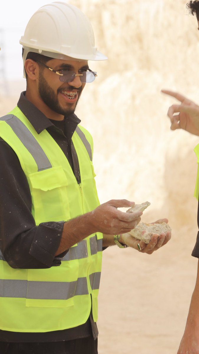 معهد الثروات التعدينية tweet media