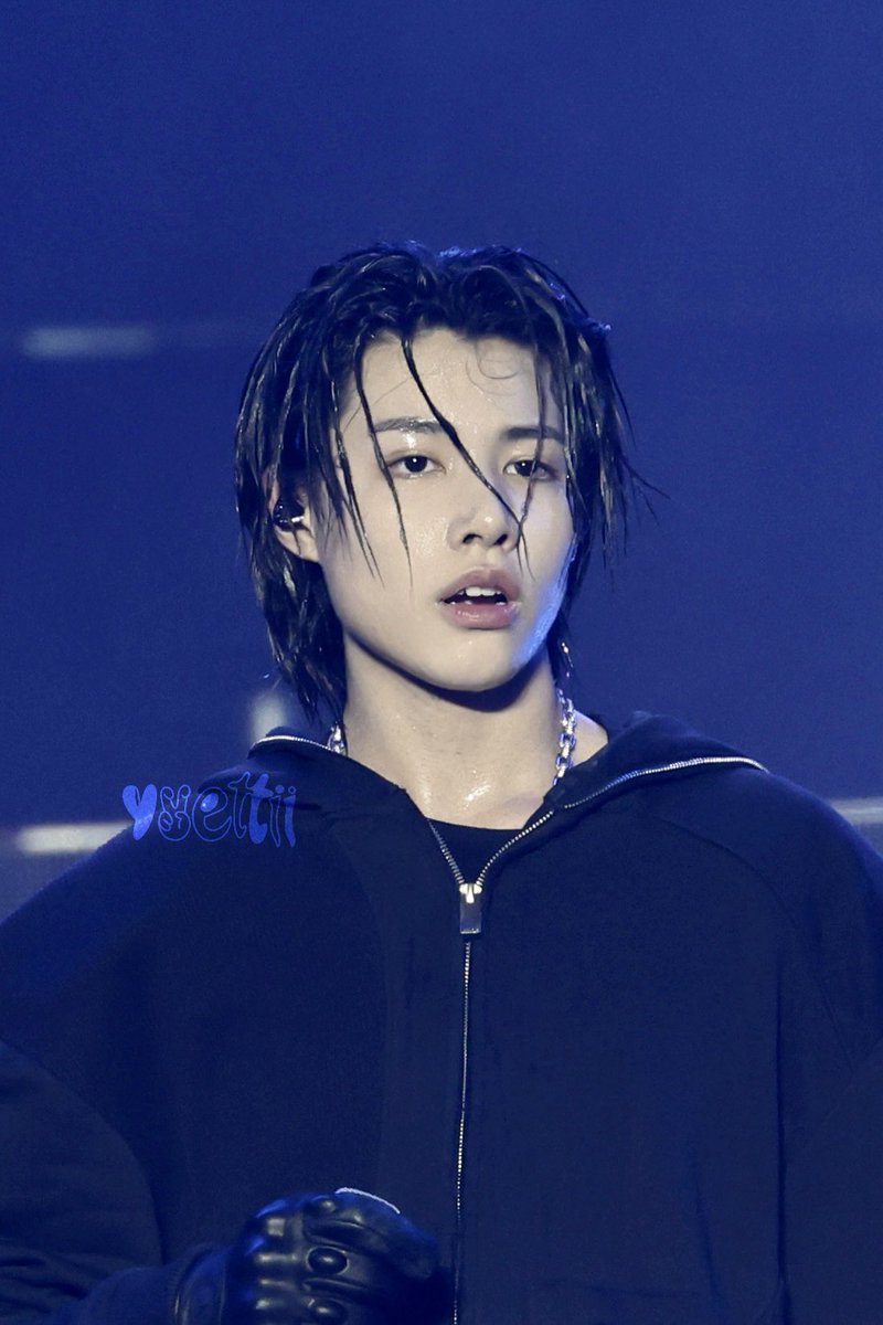 Louislimacervo's tweet image. HIPHOPPLAYA

#LNGSHOT #롱샷
#LOUIS #루이