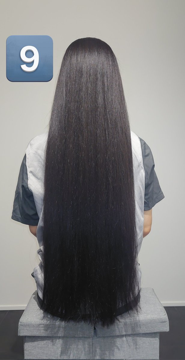 blacksilkyhair's tweet photo. 4ヶ月おきの経過
2025年5月
2025年9月
2026年1月
2026年5月

メンテナンスカットしたので少し切れてますがまだ伸ばしています
限界に挑戦中
#たかみ記録 https://t.co/qll6g9LUx3