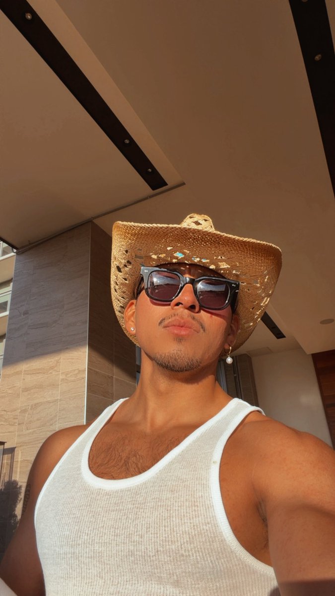 Hola .