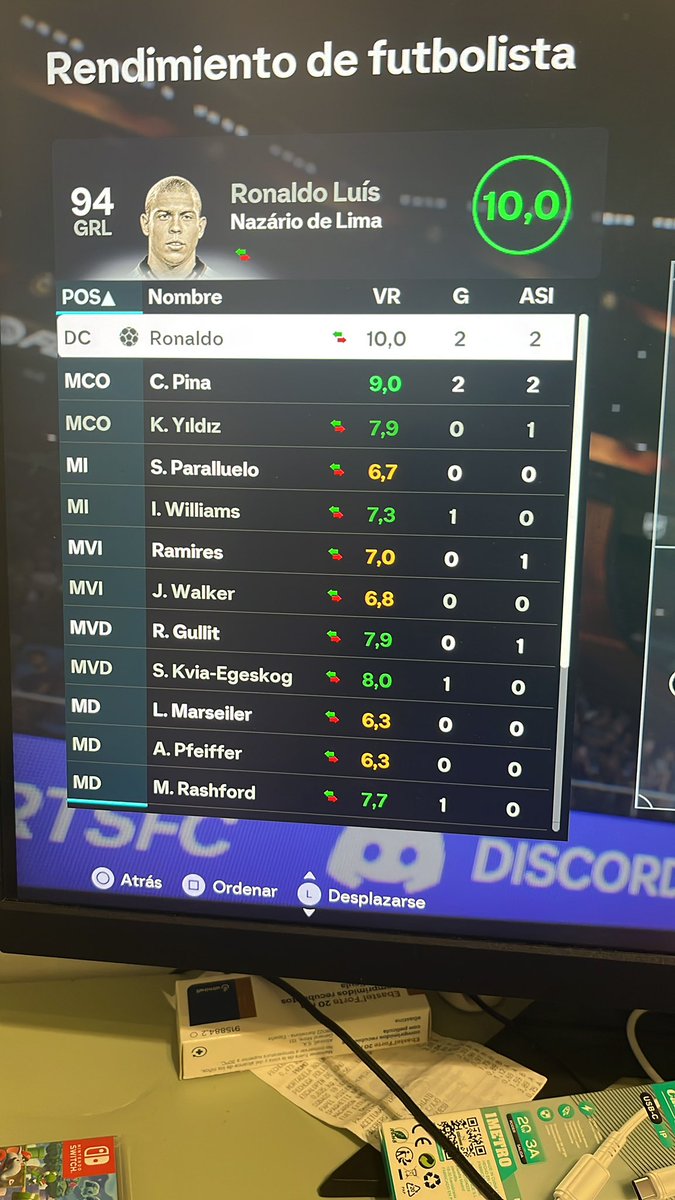 TiRiValen's tweet photo. @easportsfces  me explicais por favor? En fut champions https://t.co/0mDx2uZyVO