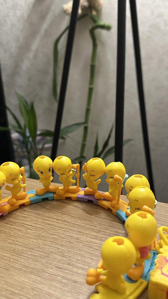 oud_95's tweet photo. 🤍🪄🐥. https://t.co/KcKWOQ8STF