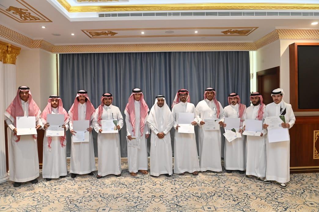 وكالة الجامعة للدراسات العليا والبحث العلمي tweet media