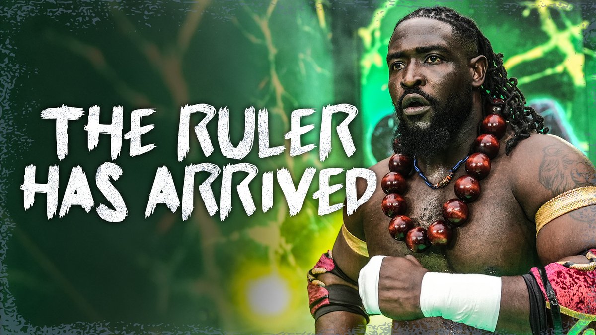 WWE tweet media