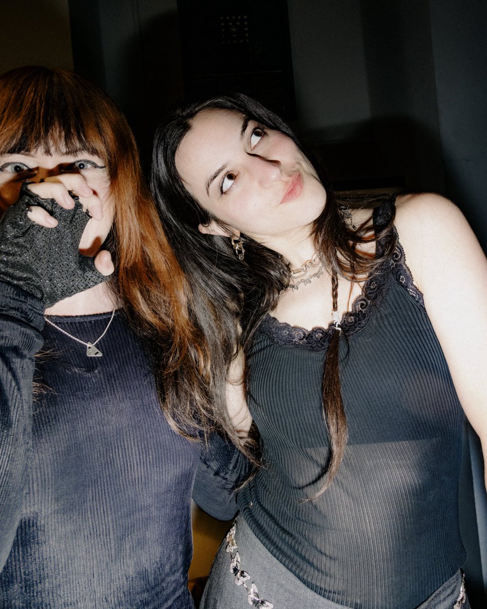 Oklou and Ninajirachi together at the backstage of choke enough 2026 US tour, last night.

📷 Sam Balaban