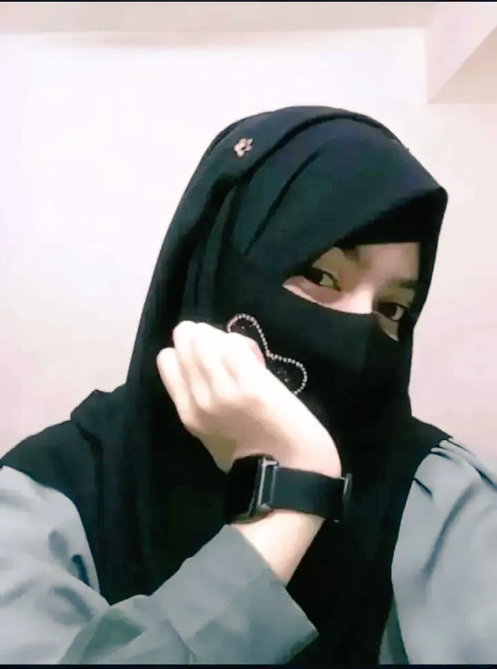 عطر الورود 🌹🌹🌹 tweet media