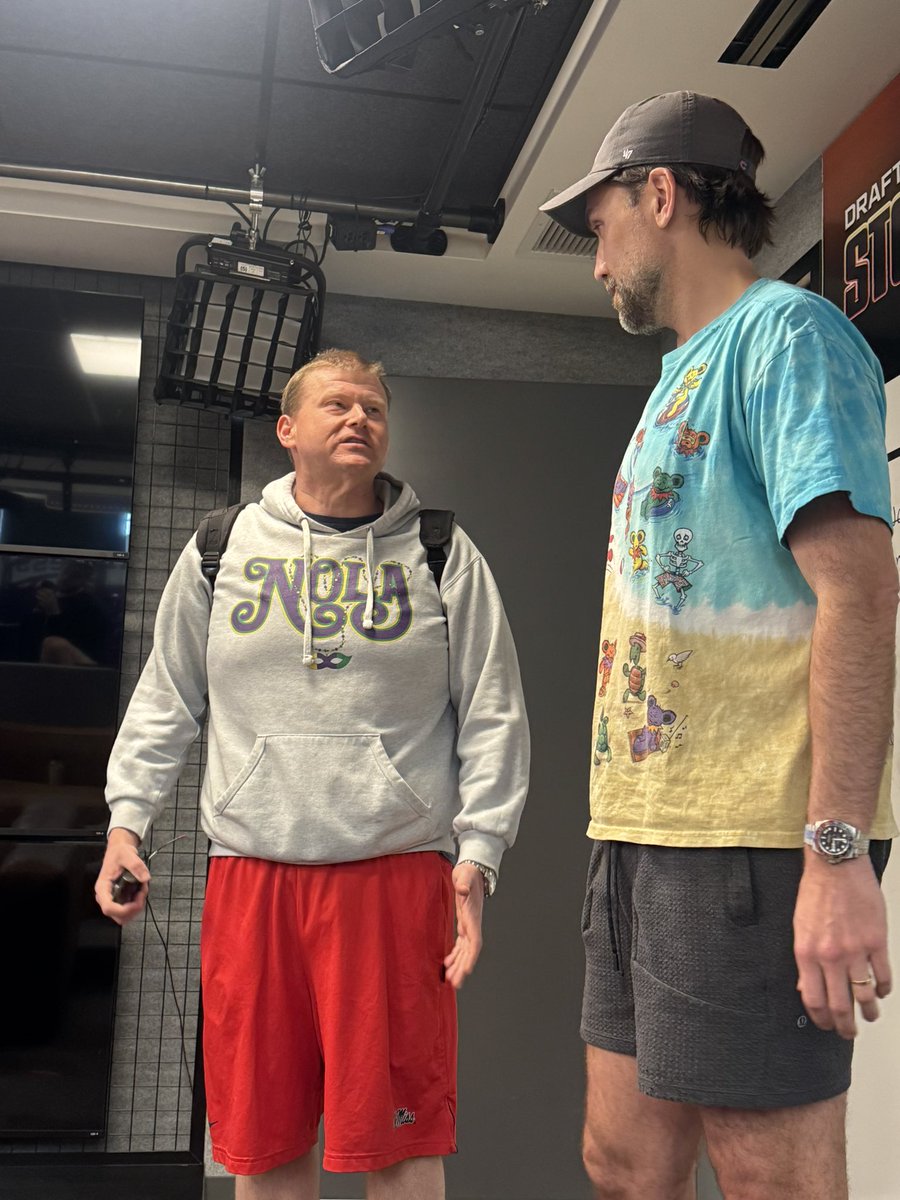 Barstool After Dark tweet media