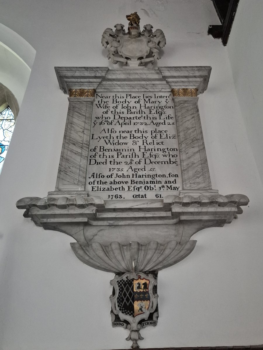 TheHistoryMouse's tweet image. Chancel, east #AllSaintsCorston #Somerset for #MemorialMonday

Particularly fine C18 memorial in classical style adorned with heraldry