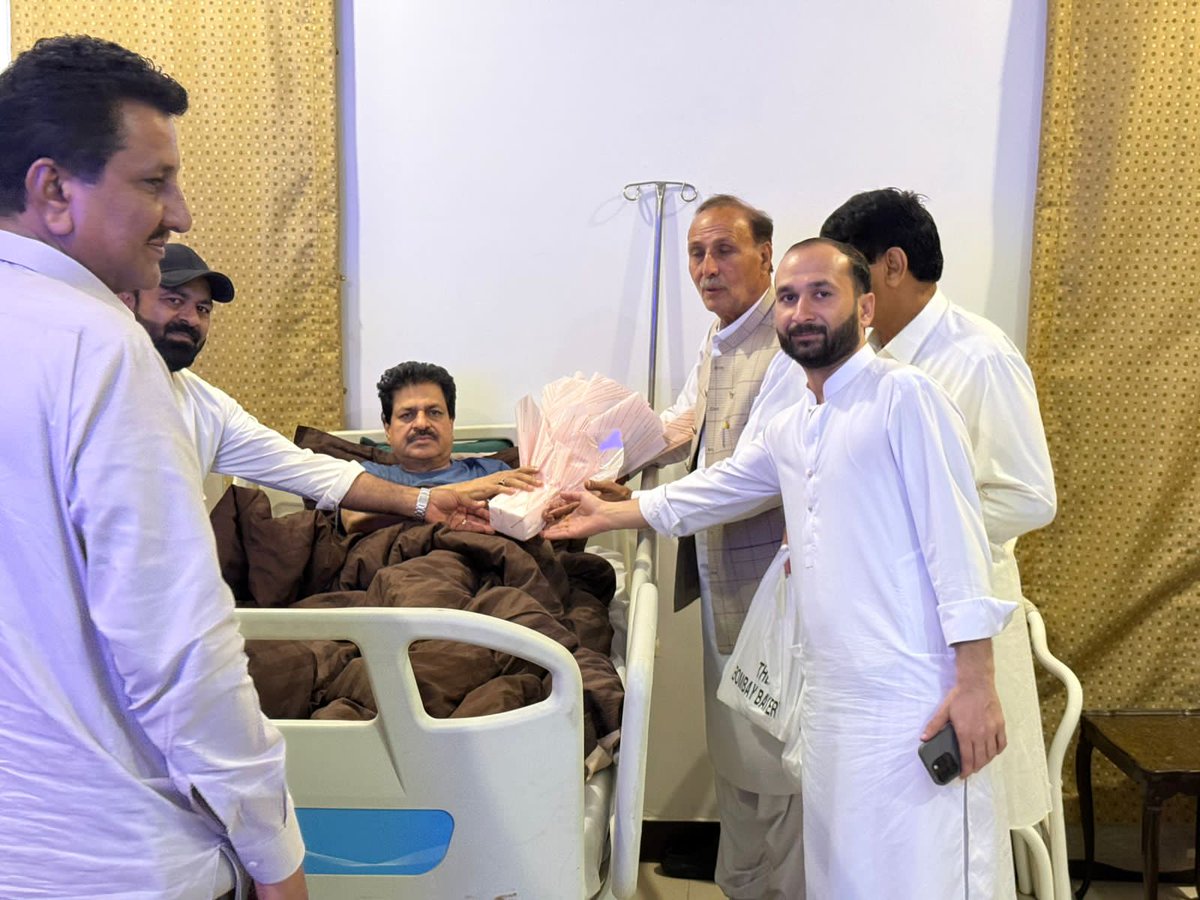 Lala Muneer Farooqui tweet media