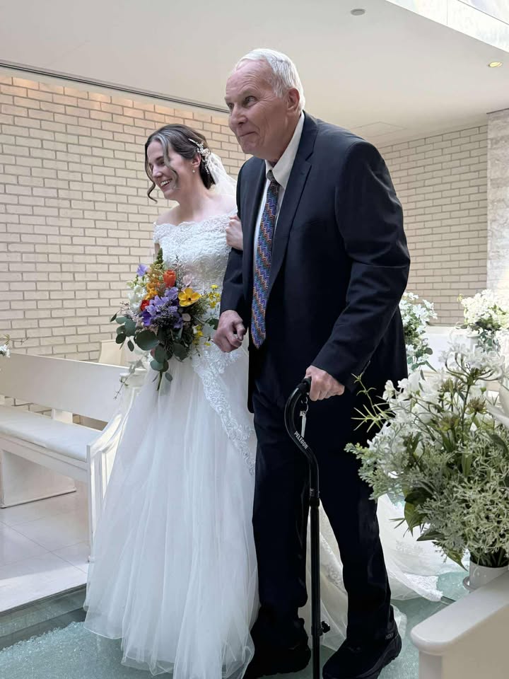 SAI_Rehab's tweet image. After experiencing a #stroke last year, Drew had one goal: to walk his daughter down the aisle. Through hard work, determination &amp;amp; help from his team at @SAI_Rehab, he walked his daughter down the aisle in Tokyo! 👰🥹 We're so happy for you, Drew! #strokerehab #strokerecovery