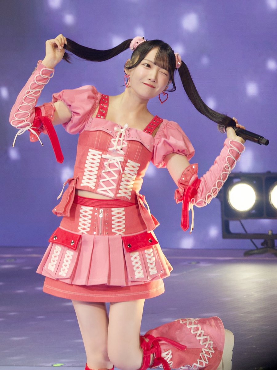 hiinyan____'s tweet photo. 2026/05/04
≠ME アリーナツアー2026 
- 喝采パレード- ＠東京ガーデンシアター

鈴木瞳美ちゃん

ちゅいんてーるᥬ👶🏻ᩤ🎀

#鈴木瞳美 （@suzuki_hitomi_ ）
#ノイミー #ノイミー_カメコ #ノイミーアリーナツアー2026 https://t.co/sZs3TJYKj0