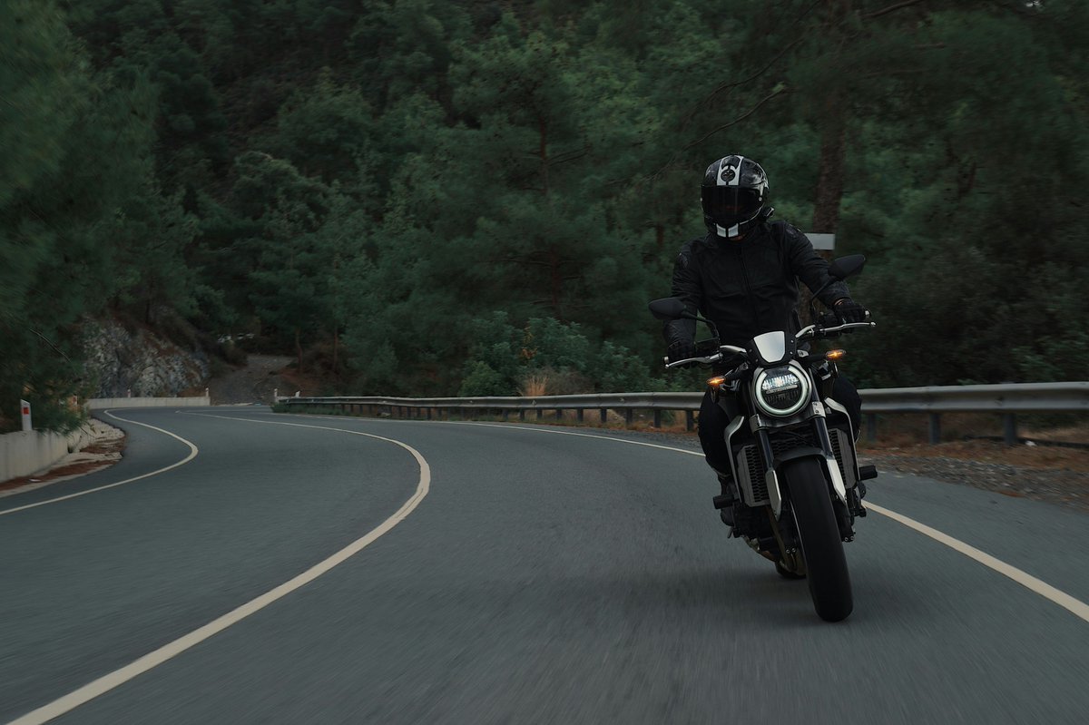 jhi_insurance's tweet image. With May being Motorcycle Safety Awareness Month, a great way to stay safe is making sure that your bike is properly insured. Contact us for a quote! 🏍️
#motorcycle #safety #insurance