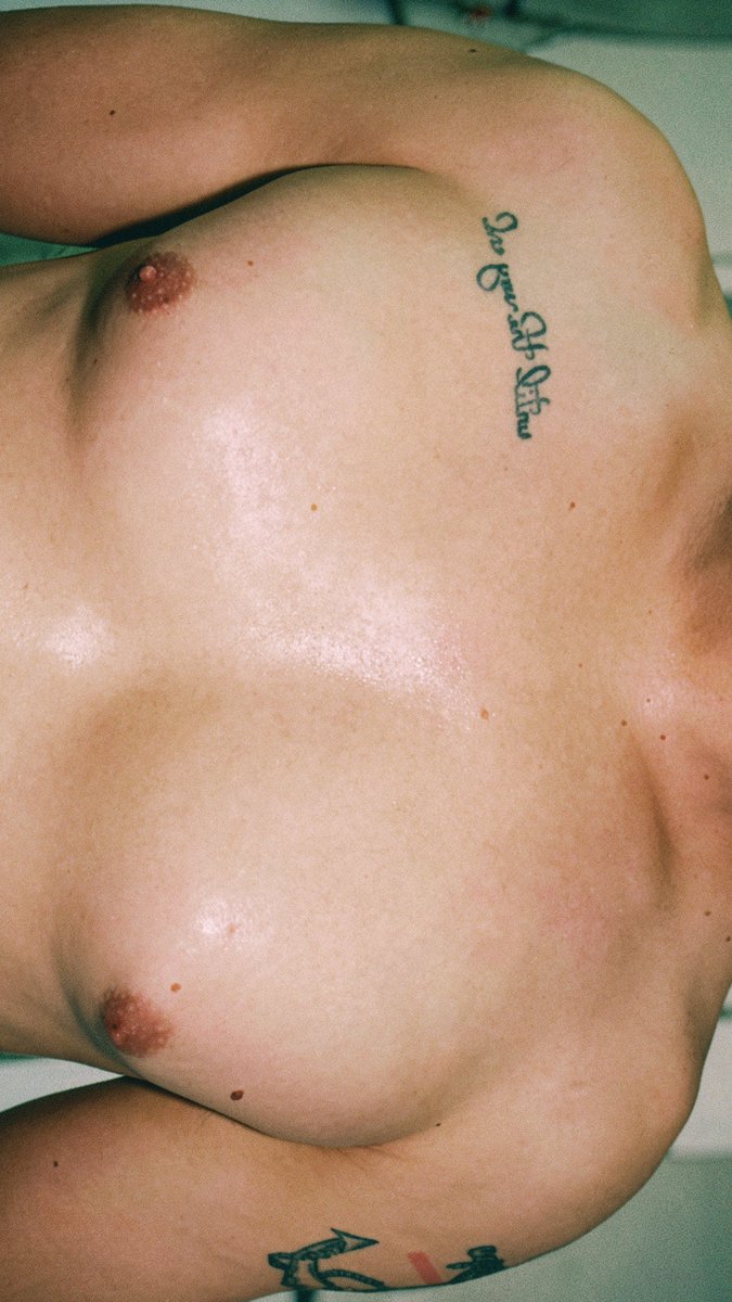 JourasR8's tweet photo. 🥵 #tijuana #breasts #gay https://t.co/faYkJk8QcG