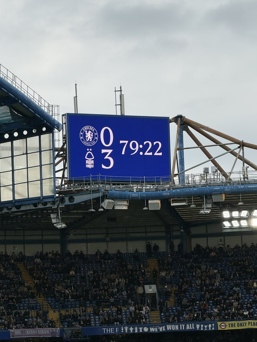 Edward_NFFC's tweet photo. Chelsea away 🔴⚪️🌳 #NFFC https://t.co/oBekD1hD4Z