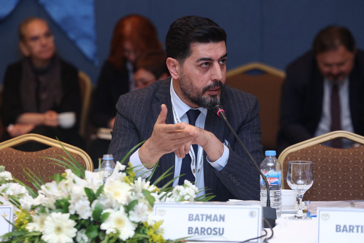 Batman Barosu tweet media