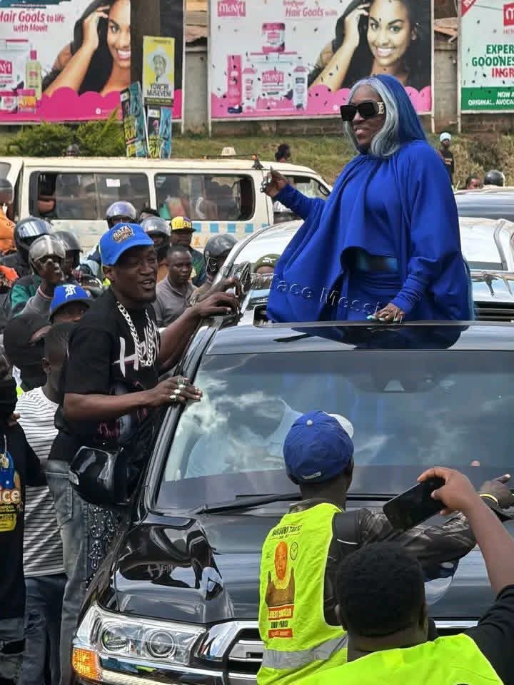 Mwami lu tweet media