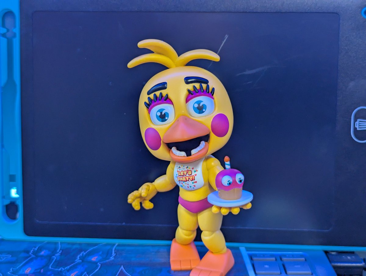 Octo Senpai 🍉 in Clown and Iron Lung Era tweet media