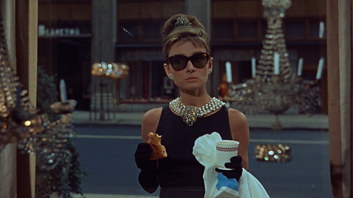 LostInFilm's tweet photo. Remembering the unique Audrey Hepburn, one of the most captivating female screen legends from the Golden Age of Hollywood, born on this day in 1929 ❣️ https://t.co/EYi0Nd07HF