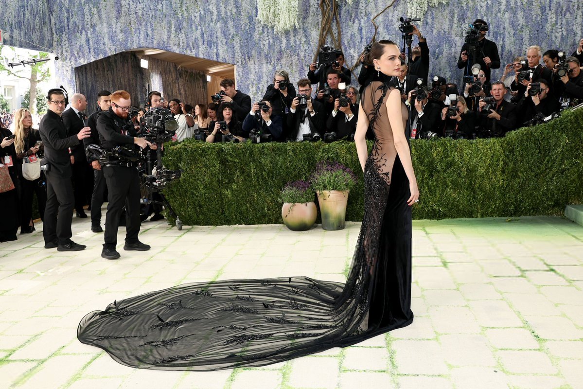Cara Delevingne no #MetGala.