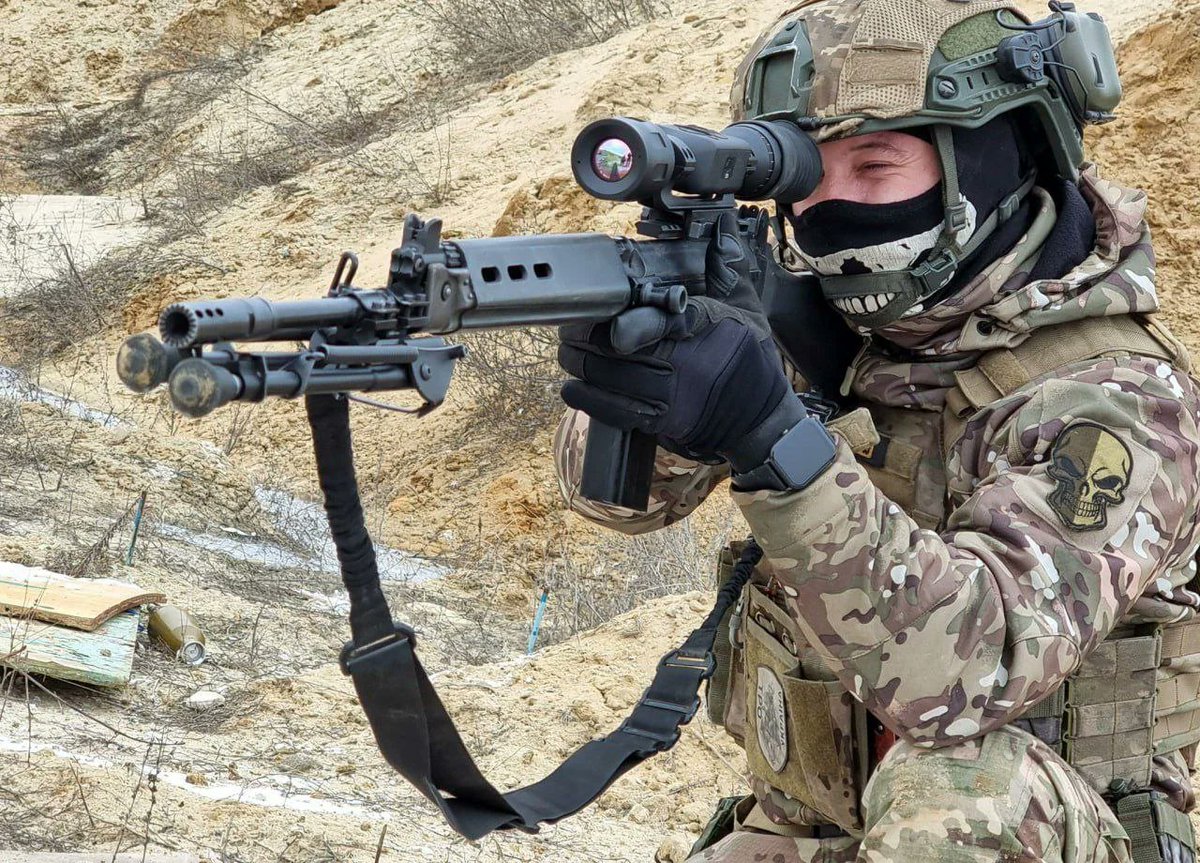 The FN FAL still putting in work in Ukraine