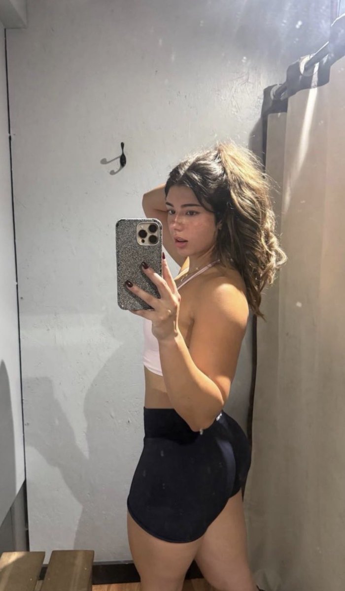 MommyMikayla tweet media
