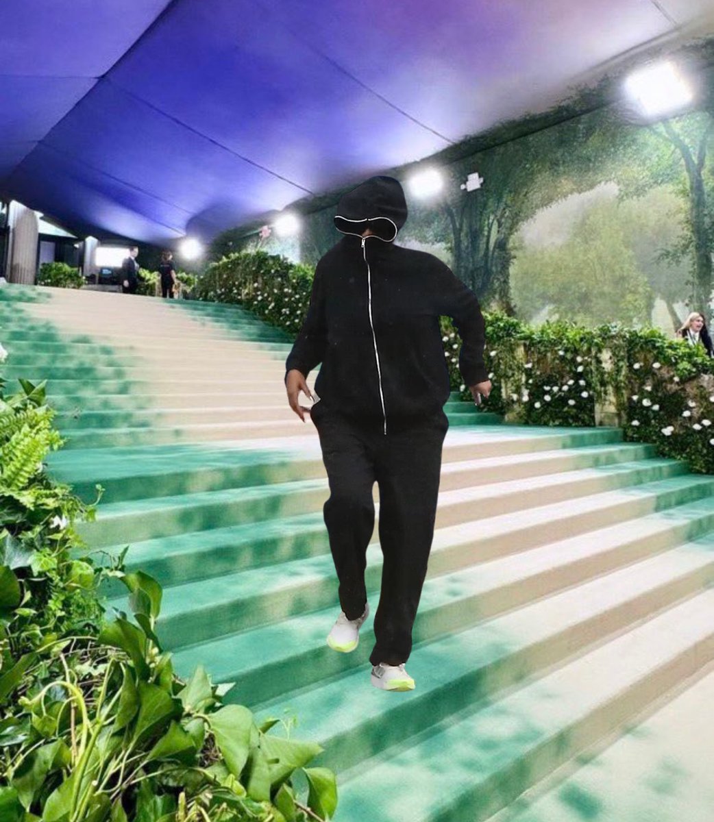 🚨BEYONCÉEEEEE‼️
#BEYGALA #metgala