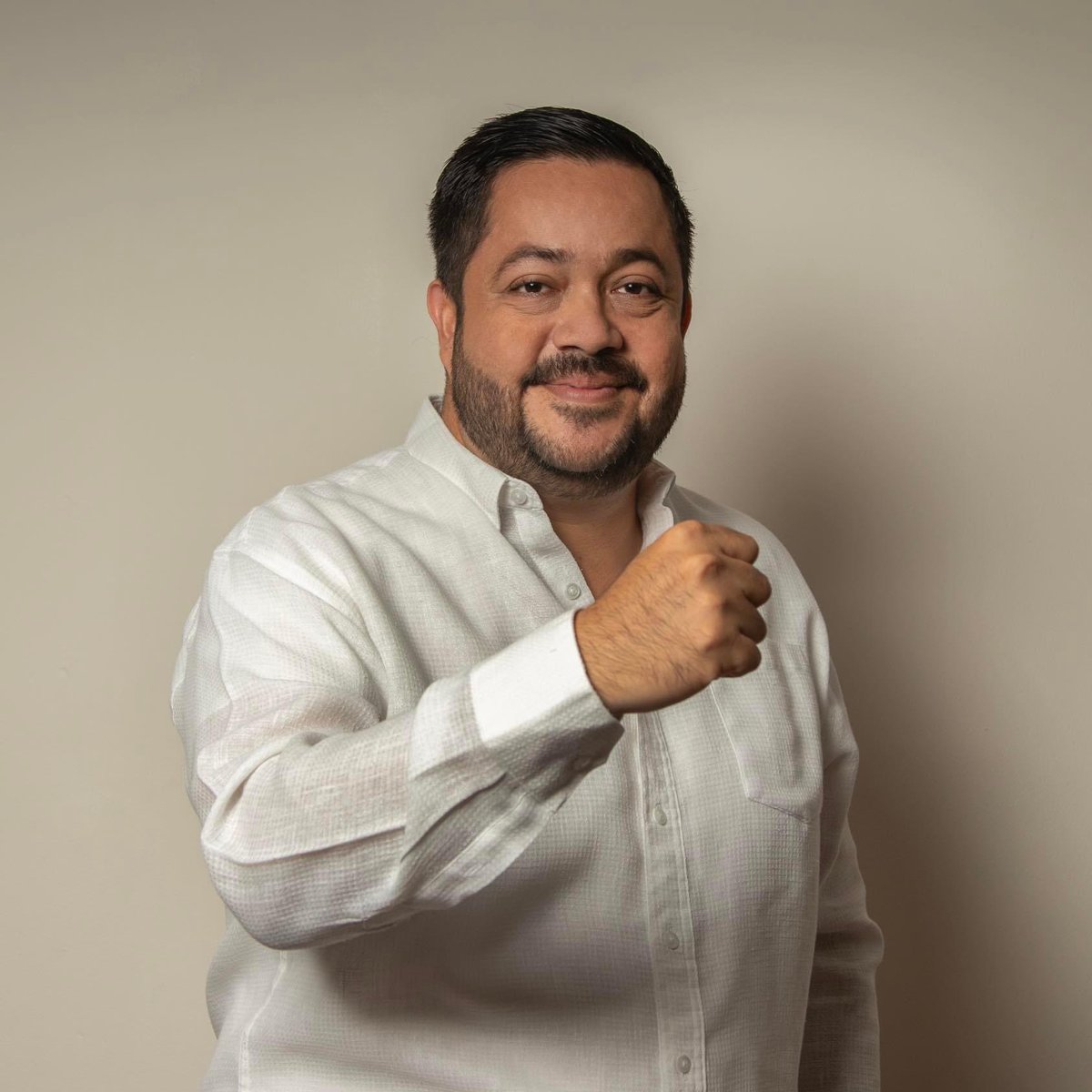 LIC. CHAZARO RDZ. tweet media