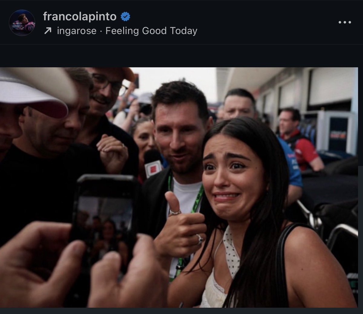 Franco subiendo la foto de Maia jsjsjaja amo