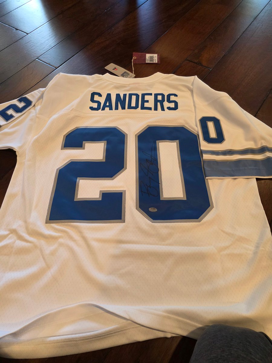 Barry Sanders tweet media