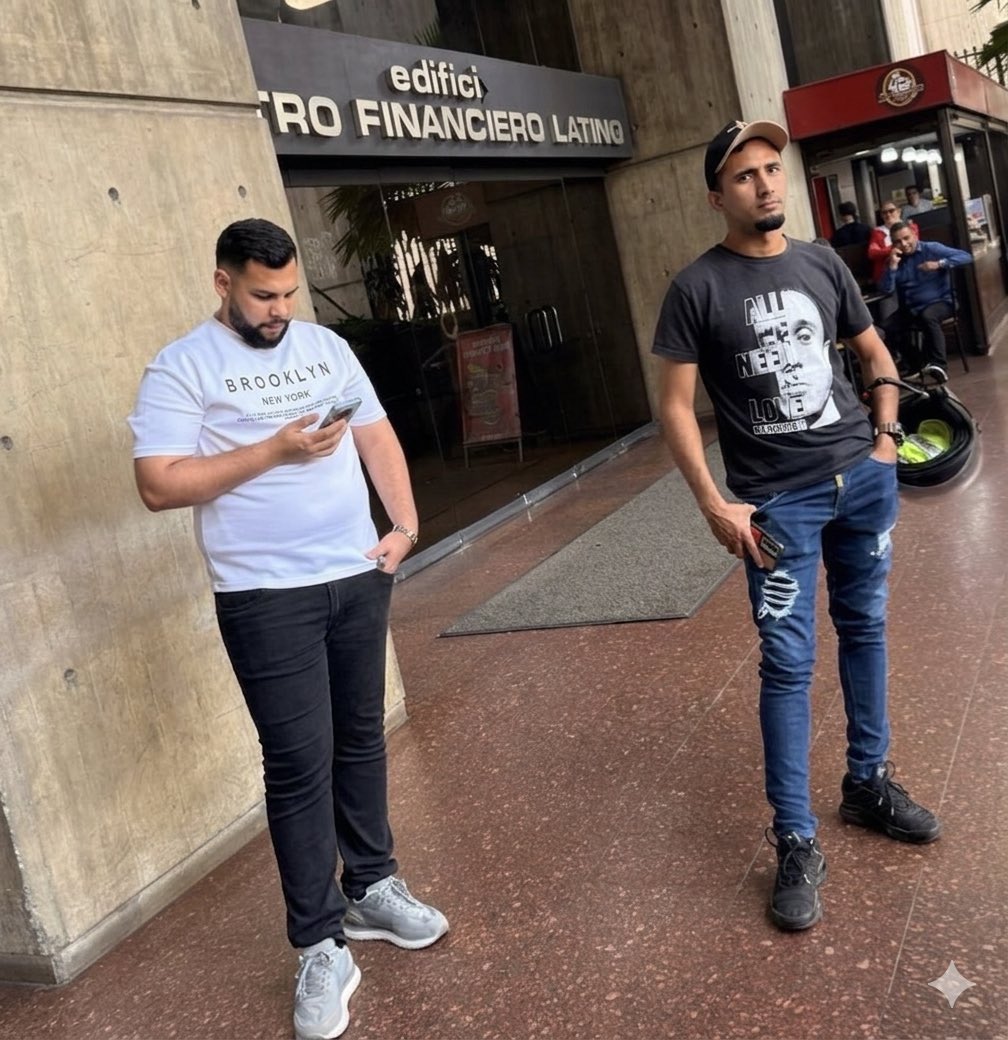 freddyzur tweet media