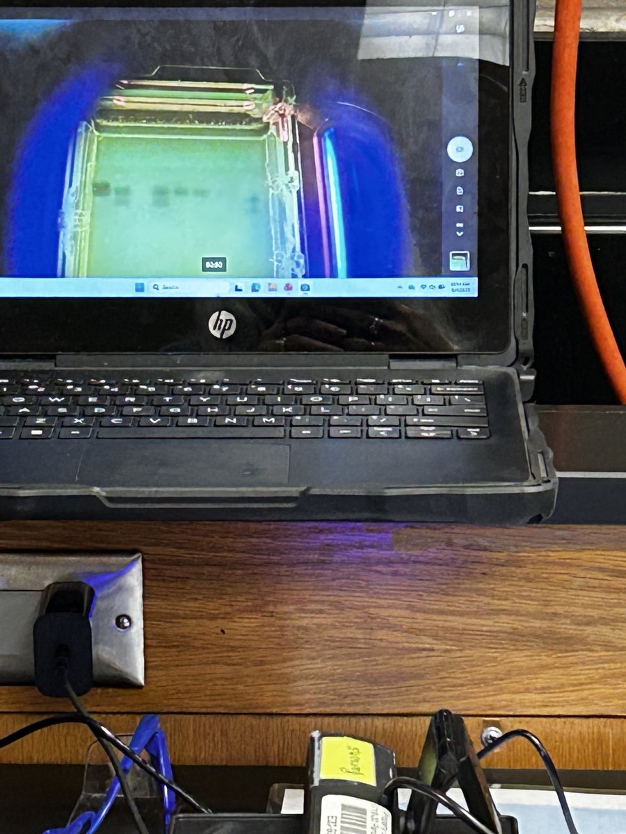 lmackay's tweet photo. 8th graders @SCIS_CCISD working with gel electrophoresis to solve a mystery by analyzing bacteria. Practicing real life skills including using the micropipette, electrophoresis machine and gel analysis.  Thank you @ccisd_ef for the grant to fund this experience! https://t.co/WL30shL4Ux