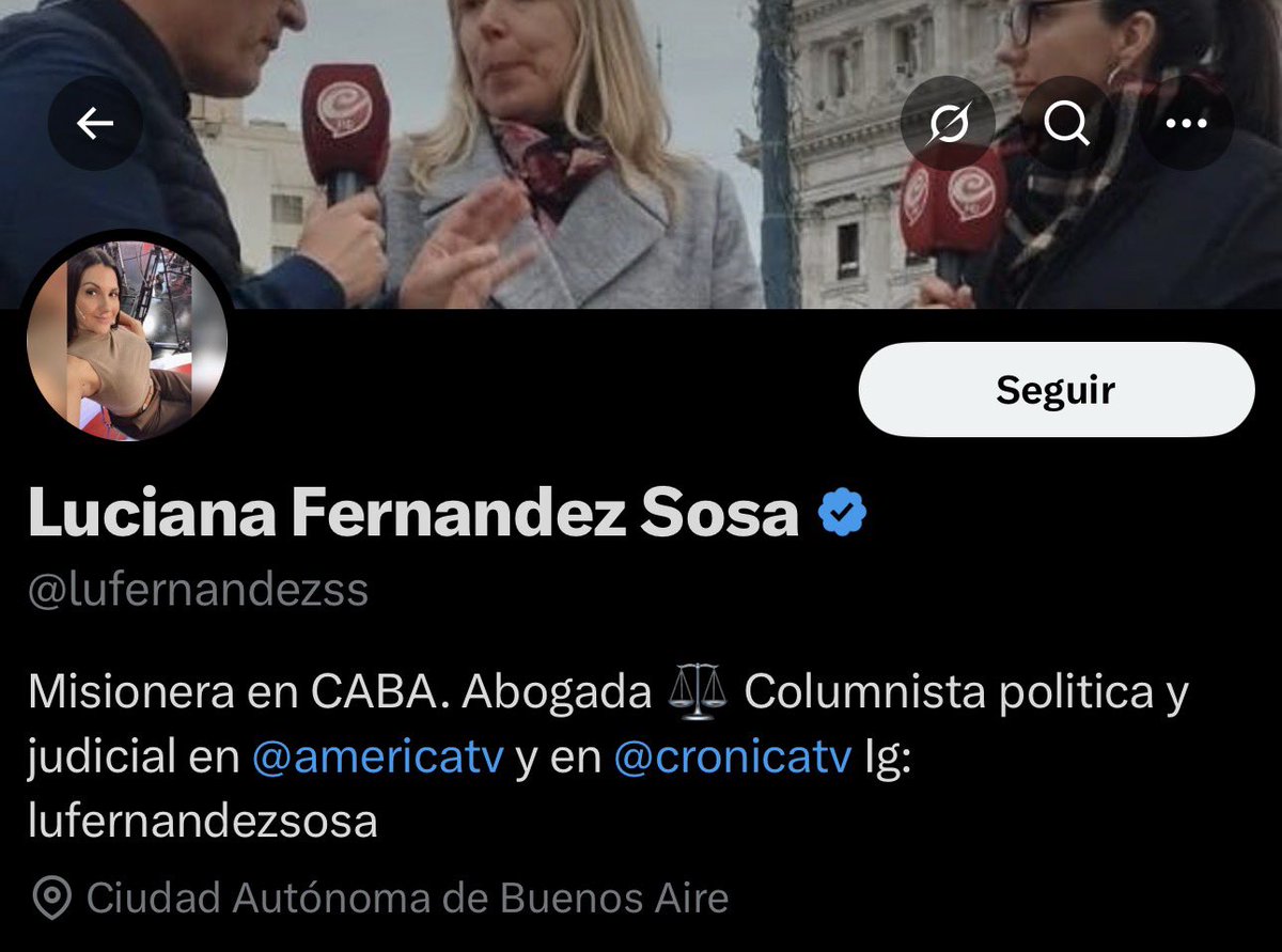 GastonHorianski's tweet photo. La "periodista" @lufernandezss se la pasa exigiéndole transparencia a todo el mundo y nos ataca porque nos preocupa en qué se gasta la plata de los contribuyentes. Lo gracioso es que ella no puede explicar ni a qué se dedica.

Se autopercibe "columnista política", pero su gran mérito es pasarse el día tuiteando. En los canales  @ameritcatv @cronicatv al parecer no estaría en blanco, y en caso que le facture algo, lo hace registrada en ARCA bajo la actividad " 960990 - Servicios Personales N.C.P". La verdad que es muy raro...

Estaría bueno que, en honor a la transparencia que tanto milita, suba algún recibo de sueldo o las facturas que le hace a esos programas.

Su verdadero oficio es vivir del Estado: cobró del Ministerio de Coordinación General (2014-2023) y ahora cobra sueldo de la Cámara de Diputados de la Nación (legajo 803821)

Nos critica por auditar los gastos, pero... ¿qué hace exactamente ella en la Cámara de Diputados?  Ya vamos averiguar…