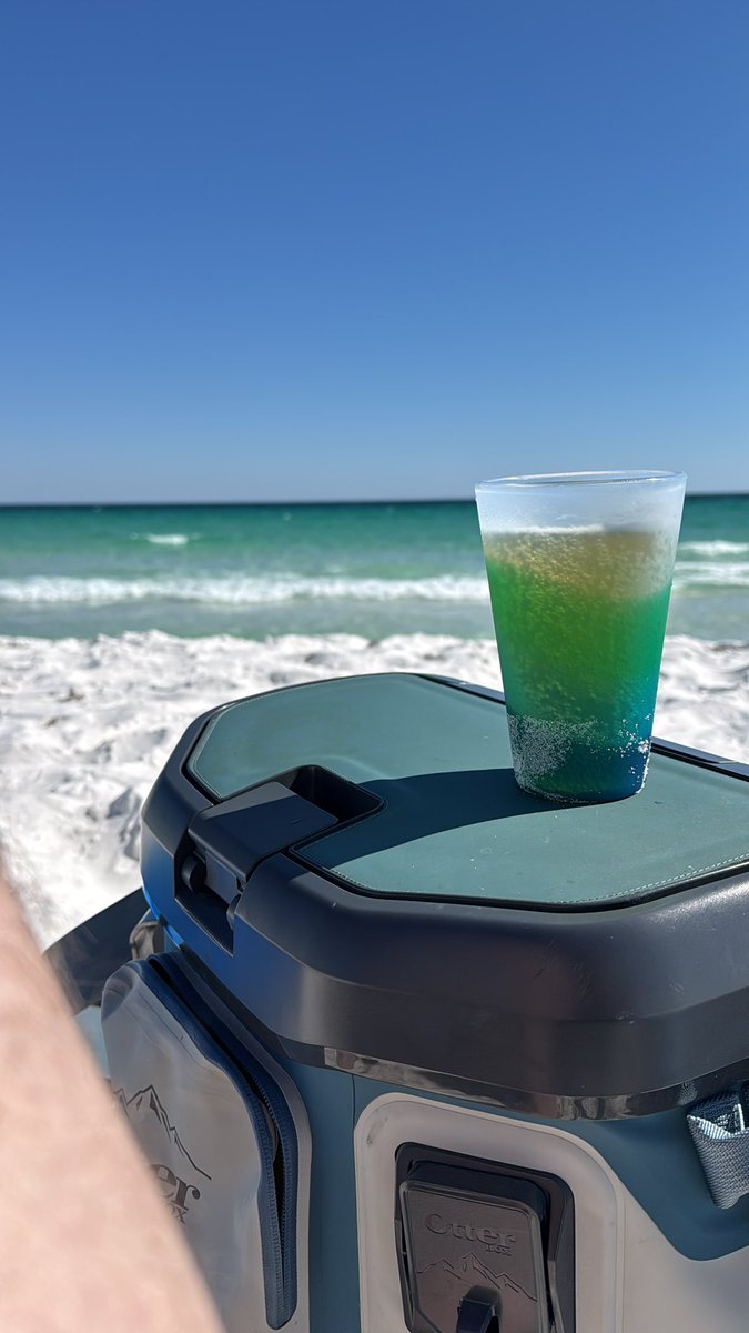 nic_og_c's tweet image. #beer #usa #beach #germany