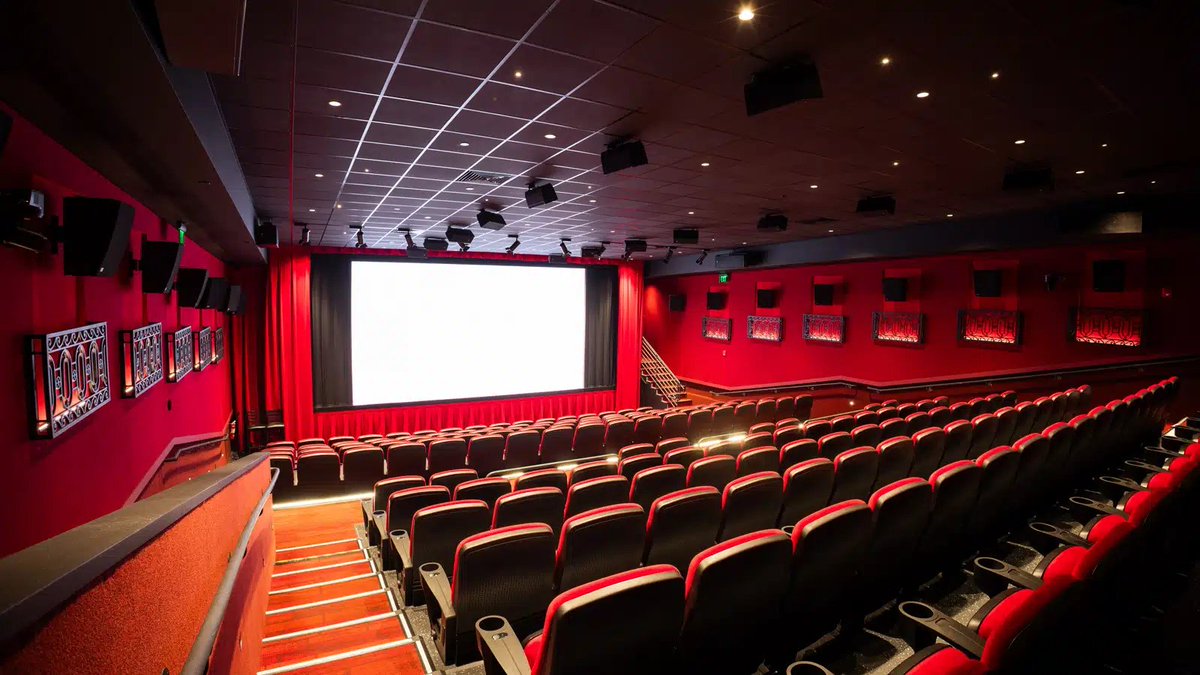 Parece que el nuevo McHurley Film Center en Astoria (Nueva York) es el ejemplo perfecto de cómo <a href="/MeyerSoundEs/">Meyer Sound España</a> no solo se usa para cine comercial.

meyersound.es/noticias/meyer…