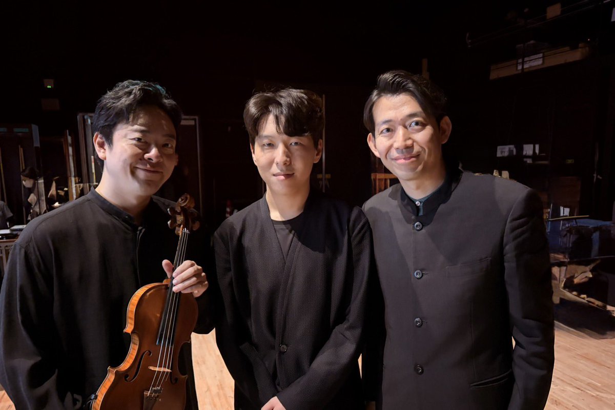 KosukeTsunoda's tweet photo. ラ・フォル・ジュルネで仙台フィルと2公演。仙台フィルの熱と個性、司会の中村萌子さん、ピアニストのキム・セヒョンさんの溢れる魅力が大きなホールに放射されていました。客席の皆さんとその時その音楽を創る雰囲気がある音楽祭、やはり最高です。今日最終日は飯田有抄さんとのオーディオ・コンサート。最後まで満喫します✨
