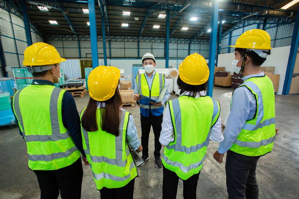InsuredSol's tweet photo. Safety isn’t policy—it’s habit.

Daily awareness and training prevent injuries.

Habits—not documents—keep people safe.

https://t.co/o3lTyYoX7m

#SafetyCulture #WorkersComp #RiskPrevention #EmployeeSafety https://t.co/VFgU7Vfprt