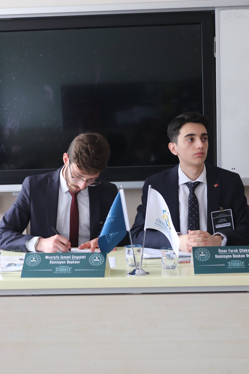 mismailcinpolat's tweet photo. Ömer Çam Meclis 26’

Kardeşler geçen senenin de üstüne katarak güzel işler yapmaya devam ediyor. Bizler de elimizden geldiğince yanlarında bulunduk.

Yolunuz açık olsun arkadaşlar… https://t.co/pMBV5DCVZv