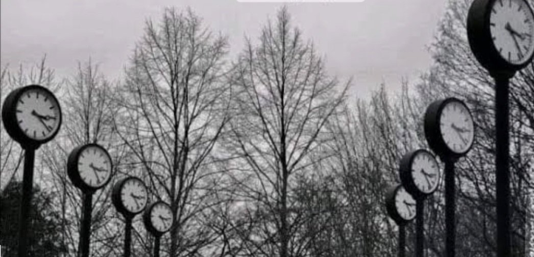 scrollize's tweet image. #الفقد كُتْلَةُ حُزْنٍ لَنْ تَذْهَبَ أبَدَاً.
#Loss is a lump of sorrow that will never go away.